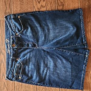 Seven7 Jean Shorts Women’s Size 16 Atlantic Wash Denim